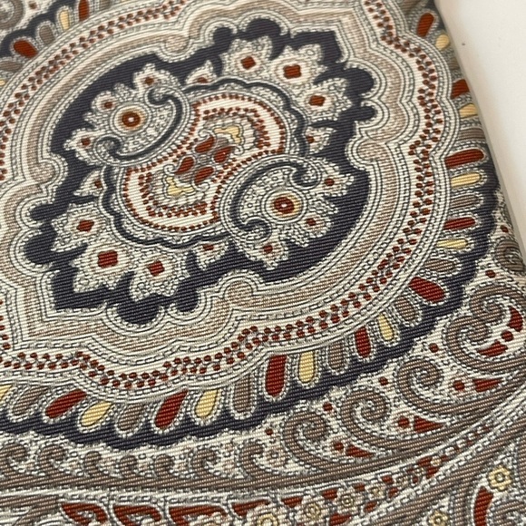 Kuppenheimer Men’s Clothier Paisley Tie Made in USA tie 3 1/2 wide 59 inches - Picture 6 of 6